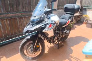 Benelli TRK 502X