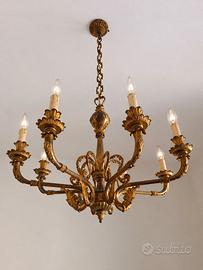 Lampadario vintage in bronzo dorato a 6 luci