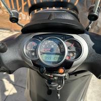 Piaggio Beverly 300 sport