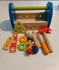 Hape- cassetta atrezzi legno 