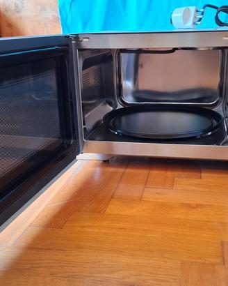 Forno Microonde Combinato + Grill SilverCrest SMW