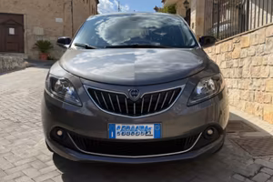 Lancia Ypsilon 1.0 Hybrid Ecochic 2021