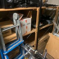 Scaffalature con cassone, in legno