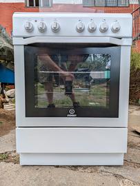 cucina indesit