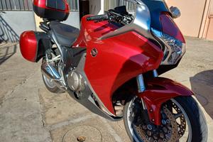 honda VFR 1200 F 