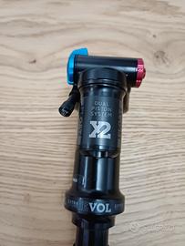 fox float dpx2 205× 65 trunnion