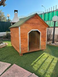 Cuccia da esterno per cani grandi - legno di abete