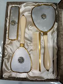 set da toeletta con spazzola specchio pettine e sp
