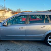 Opel Astra 1.7 sw cosmo