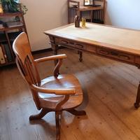 Tavolo con poltrona e 2 librerie in teak