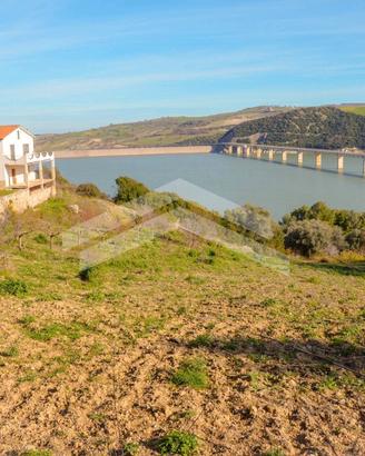 Villa indipendente vicino al Lago di Guardialfiera