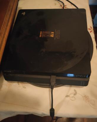 PlayStation 4 slim limited edizione 1tb 