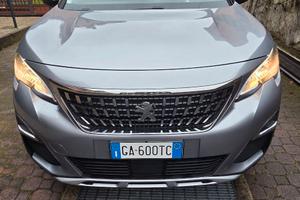 PEUGEOT 3008 CROSSWAY  EAT8 BENZINA 2020 km 99000