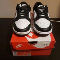Nike dunk low bianche e nere