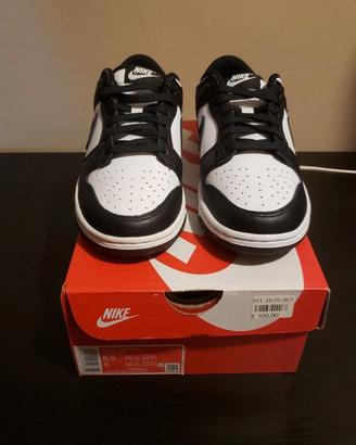 Nike dunk low bianche e nere