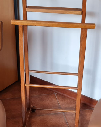 Carrello porta-abiti in legno anni 70