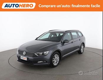 VOLKSWAGEN Passat Variant 1.4 TSI Trendline Blue