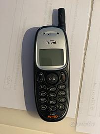 Telefono cellulare Mitsubishi Trium Mars