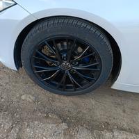 Cerchi in lega 18mak 5x120 gommati pari al nuovo  