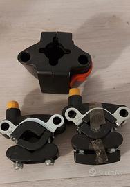 Alzatina e attacchi per bici