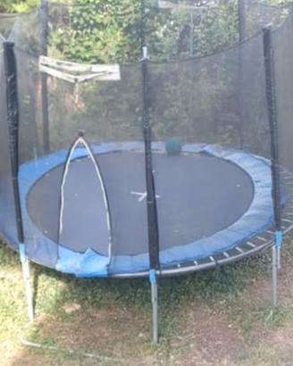 Trampolino elastico