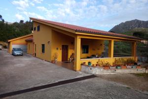Villa con terreno