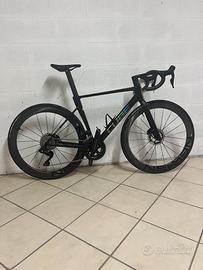 CUBE LITENING C68 SX SLT  DURACE DI 12 + POWERMETE