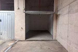 Box / Garage di 31 m² a Bologna