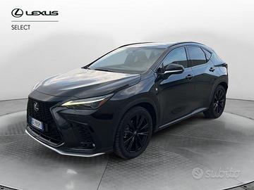 Lexus NX Plug-in 4WD F-Sport