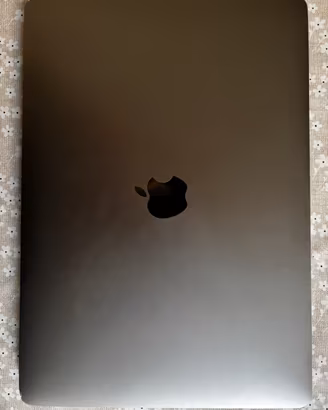 Apple MacBook Pro 13” M1