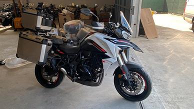 Benelli TRK 702 - 2024