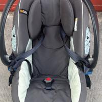 Seggiolino auto BeSafe Izi Sleep con base isofix