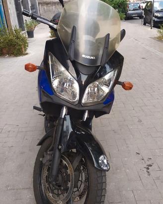 v strom suzuchi 650 dl