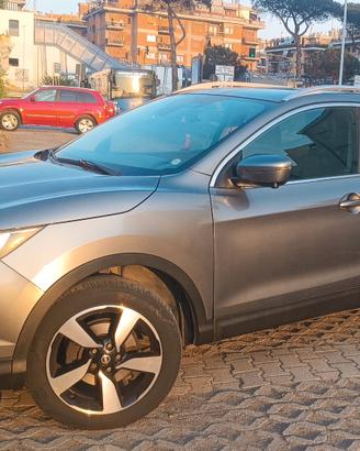 Nissan Qashqai 1.5 dci N-Connecta 2016 - 109.650km