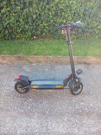 monopattino elettrico velociptor 