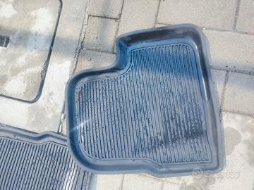 JEEP AVENGER Tappetini pvc 