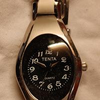 Orologio da polso al quarzo.