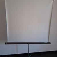 Schermo di Proiezione con Treppiedi