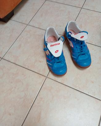 Scarpe calcetto marca Lotto tg 45 EU