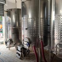 Attrezzatura completa per cantina