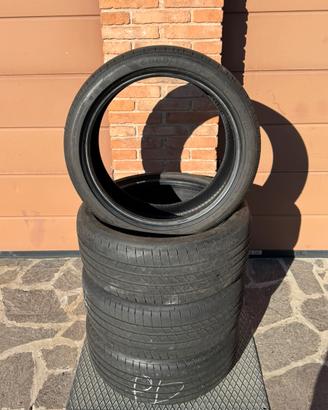 Goodyear eagle f1 225/40 r18