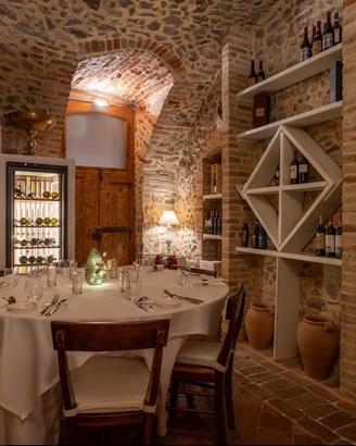 Osteria con enoteca