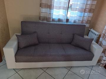 DIVANO LETTO CON CONTENITORE 
