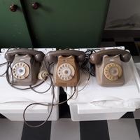 Tre telefoni vintage