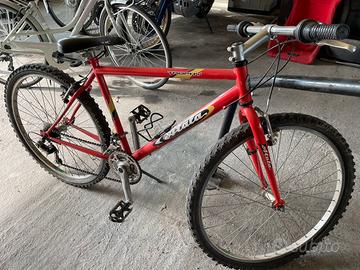 MOUNTAIN BIKE ATALA TROPHY con ruote da 26”