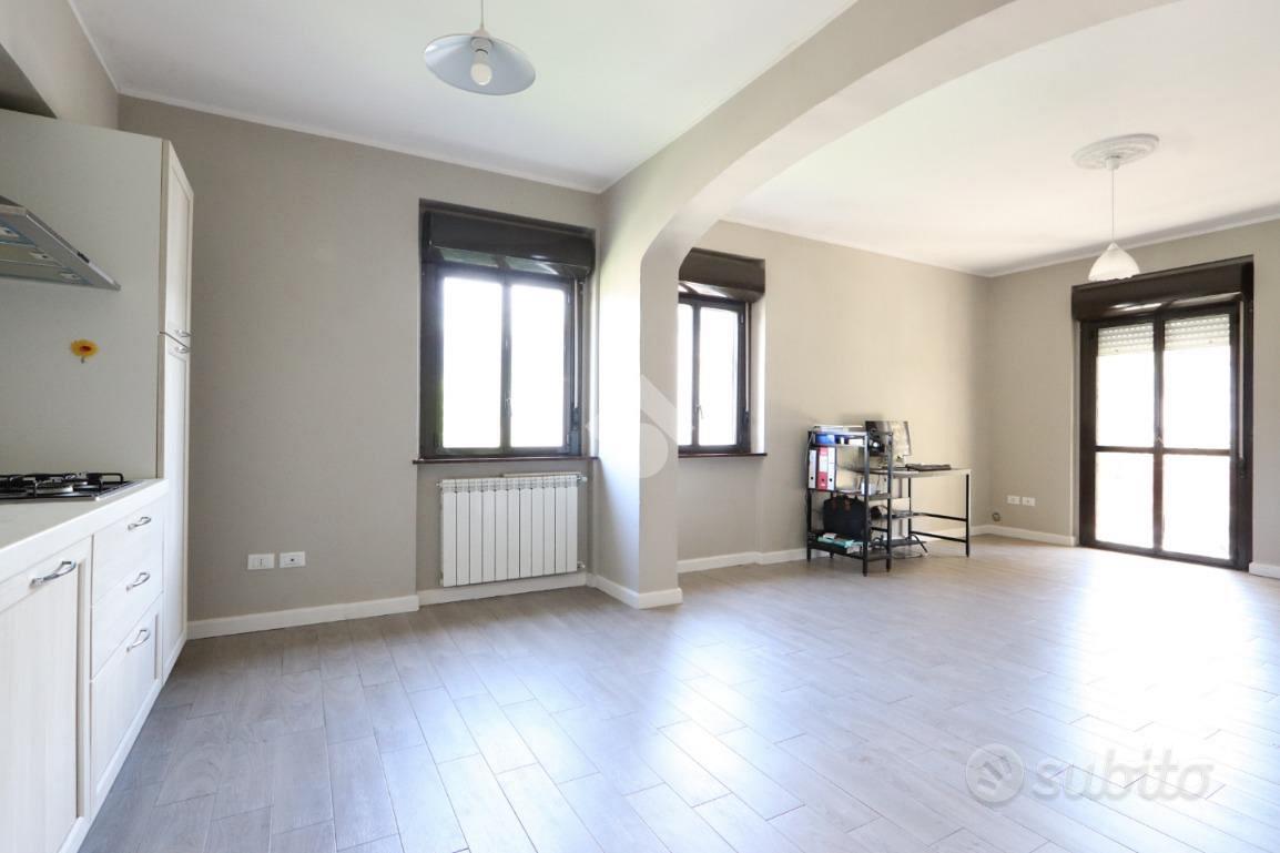 3 LOCALI A L'AQUILA - Vista 6