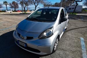 Toyota Aygo 1.0 12V VVT-i 5 porte Sol 2007