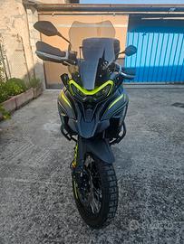 Benelli TRK 702 X