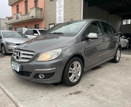 Splendida Mercedes-benz B 180 cdi/euro5/kmcertif