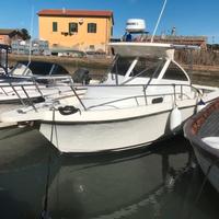 Barca a motore Tuccoli 25